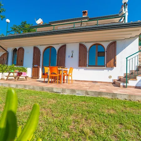 Babyaccommodation Family Hills Ii
