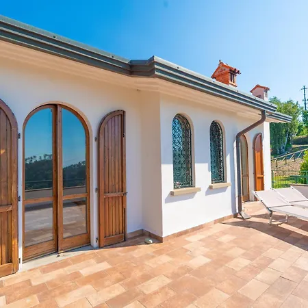 Babyaccommodation Family Hills Ii شقة Tovo San Giacomo