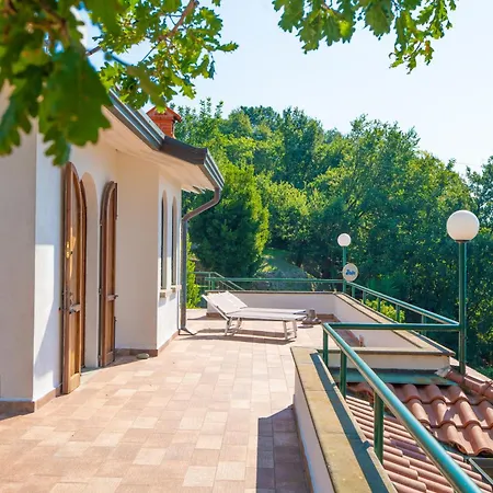 Babyaccommodation Family Hills Ii Daire