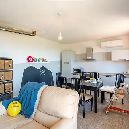 شقة Babyaccommodation Family Hills Ii *